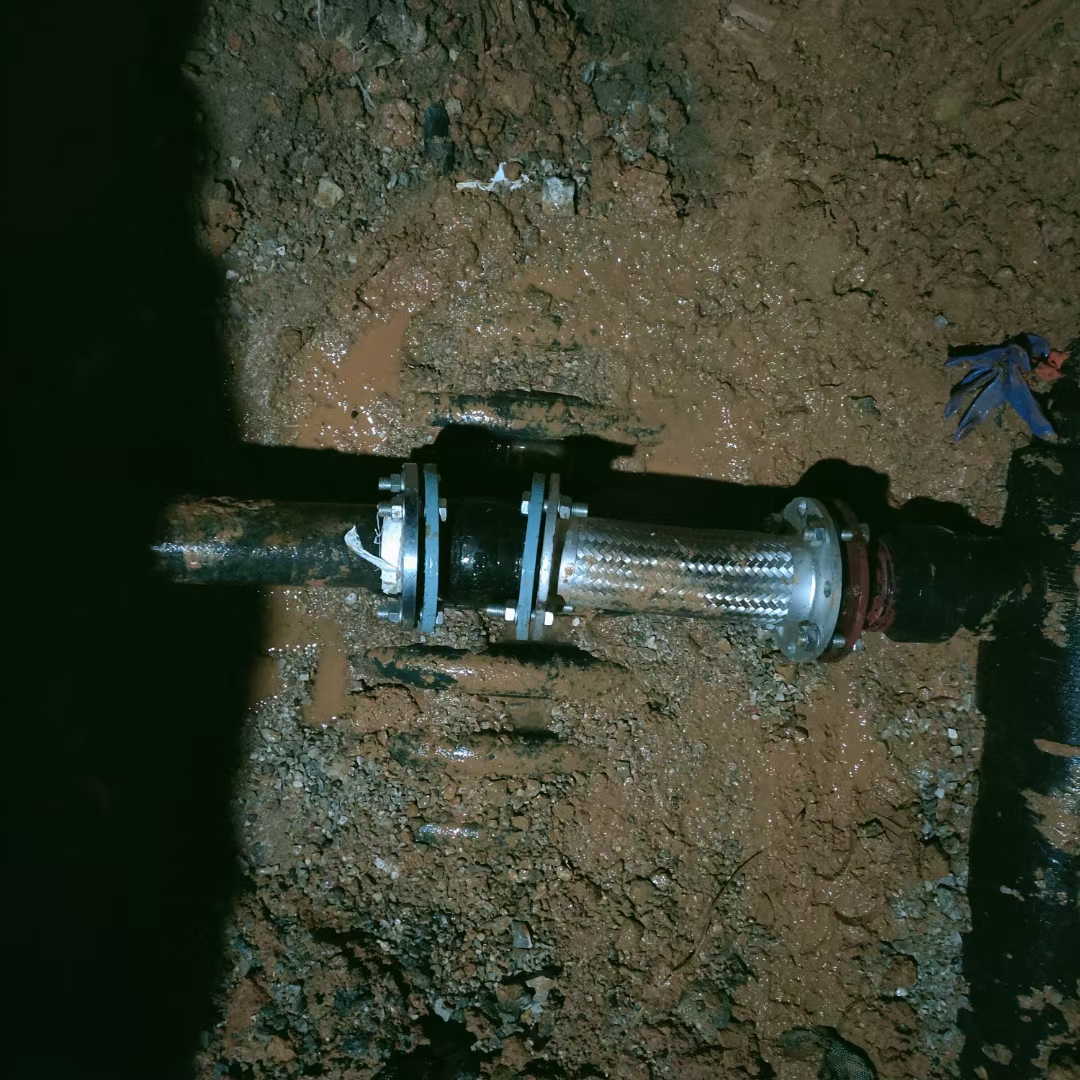 地下管道漏水检测仪如何精准、高效地定位漏点？